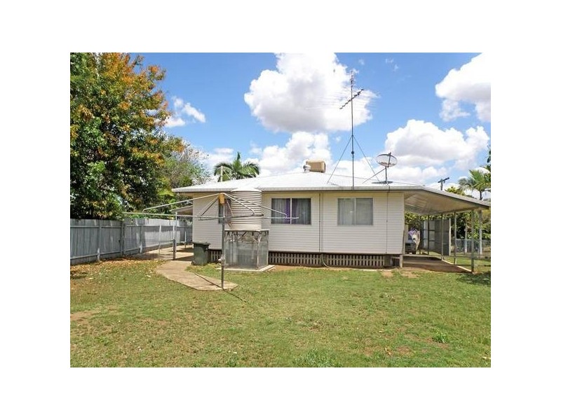 2 Castle Street, Biloela QLD 4715