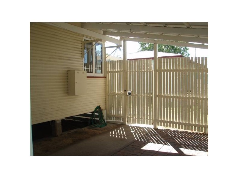 6 Bauhinia Street, Biloela QLD 4715