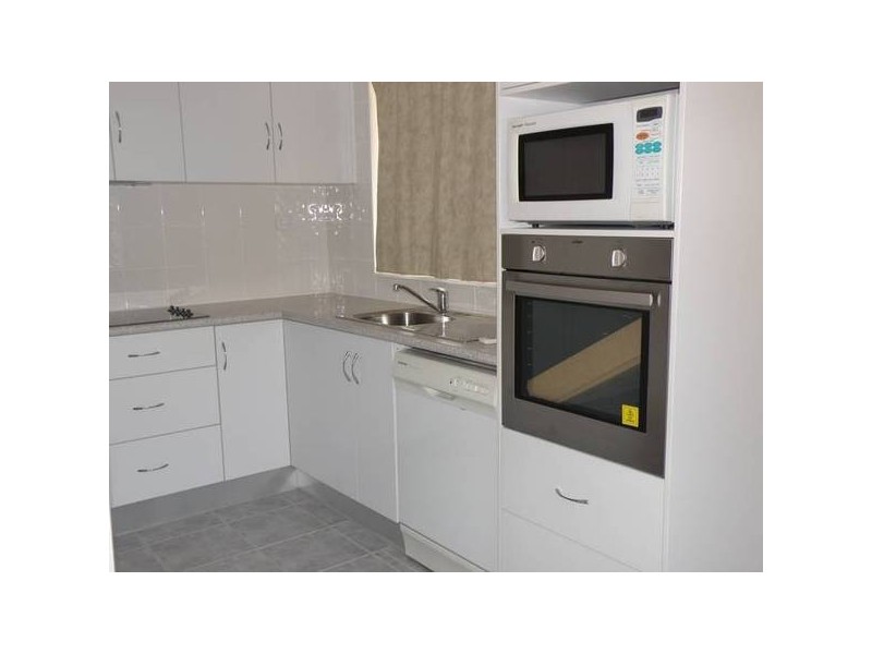 9 Sellheim Street, Biloela QLD 4715