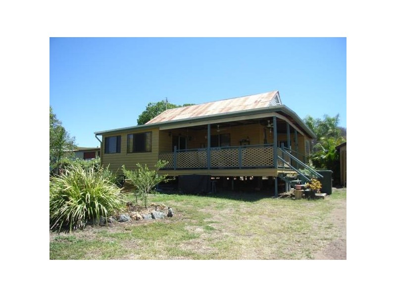 48 Bell Street, Biloela QLD 4715