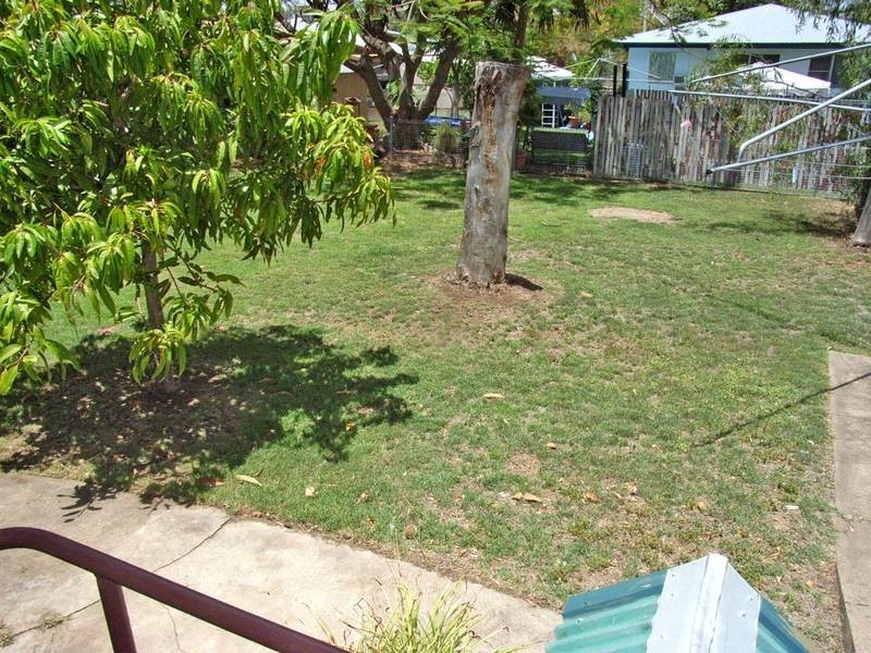 49 Thalberg Avenue, Biloela QLD 4715