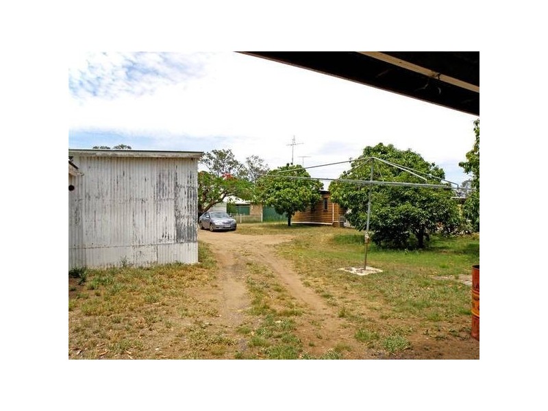 158 Kariboe Street, Biloela QLD 4715