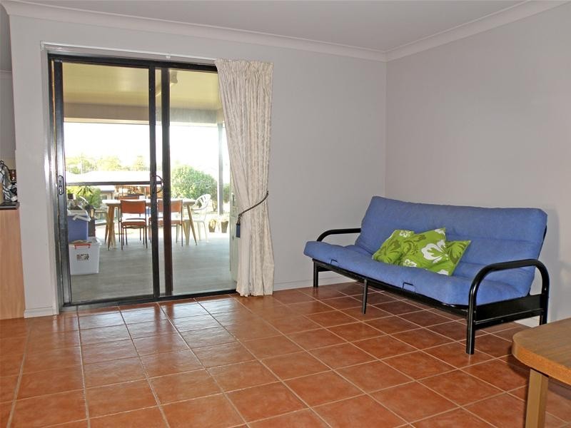 77 Heaton Street, Biloela QLD 4715