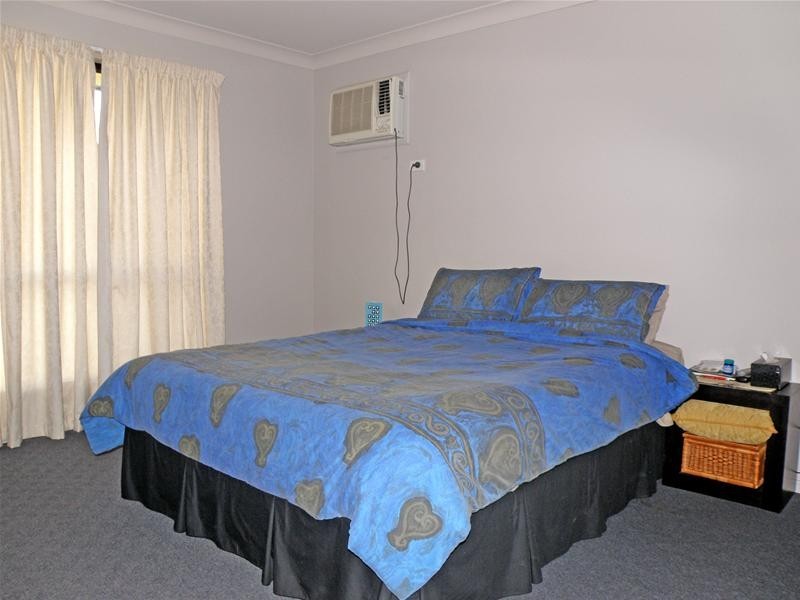 77 Heaton Street, Biloela QLD 4715