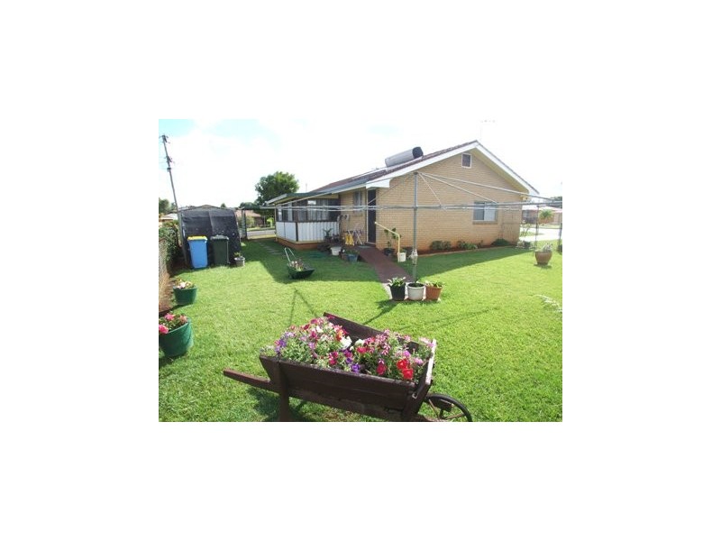 1 Simpson Avenue, Wollongbar NSW 2477