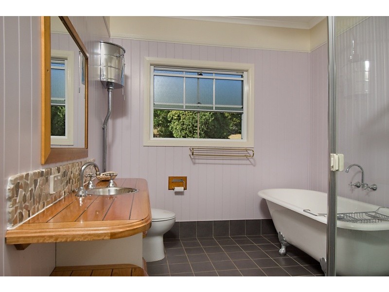 11 Roseview Road, Mcleans Ridges NSW 2480