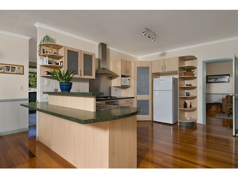 11 Roseview Road, Mcleans Ridges NSW 2480