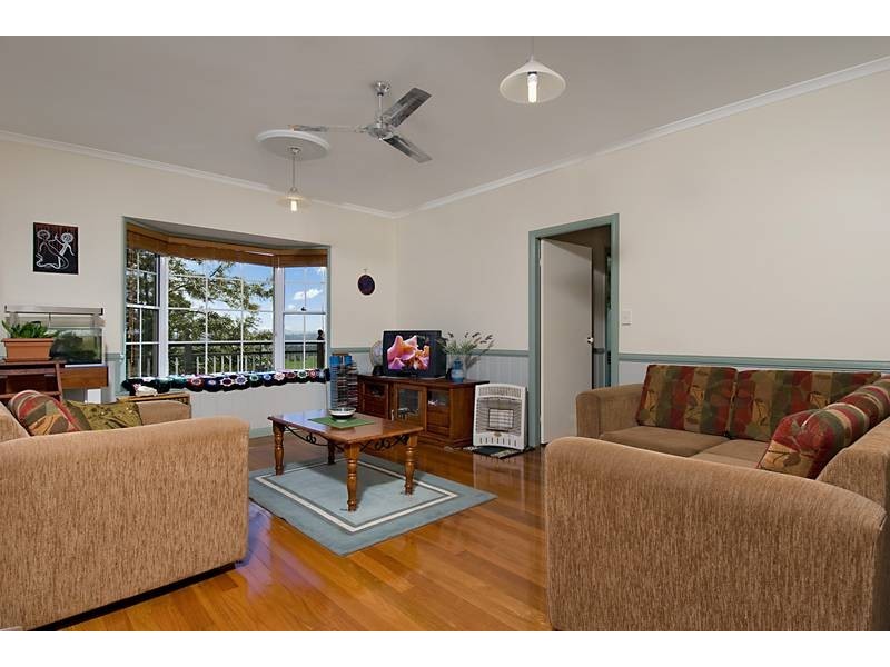11 Roseview Road, Mcleans Ridges NSW 2480