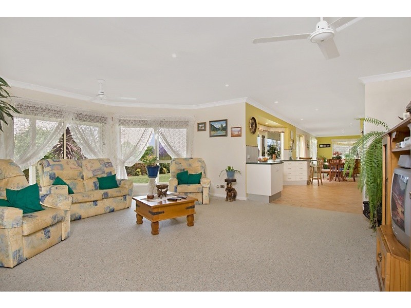 68 Fredericks Lane, Tintenbar NSW 2478