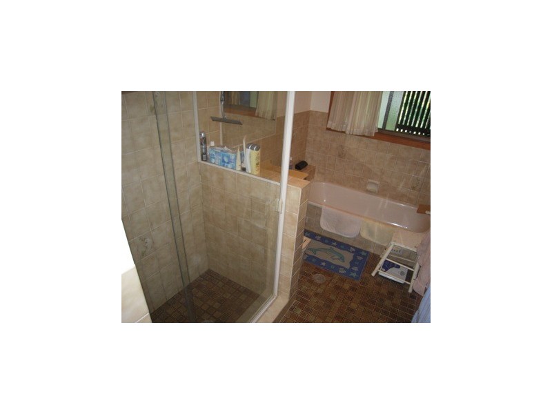 1 Pearson Road, Mcleans Ridges NSW 2480
