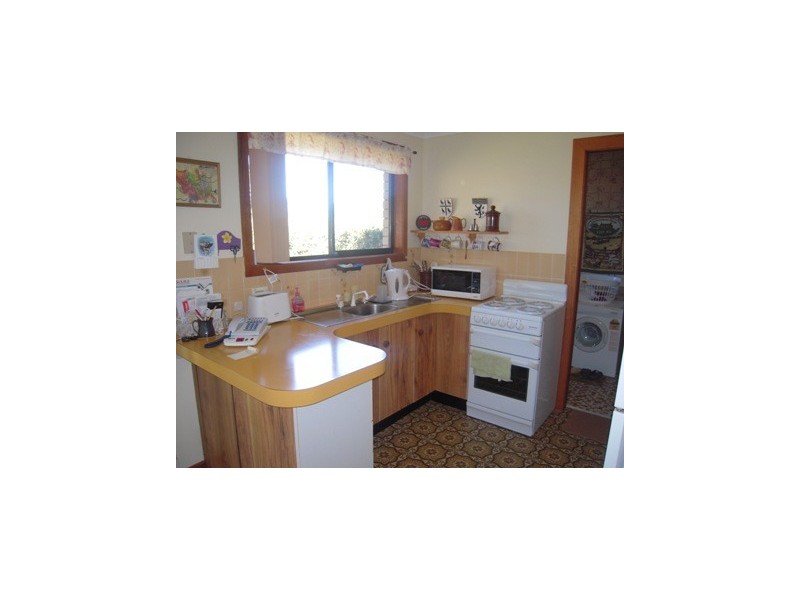 2/64 Mellis Circuit, Alstonville NSW 2477