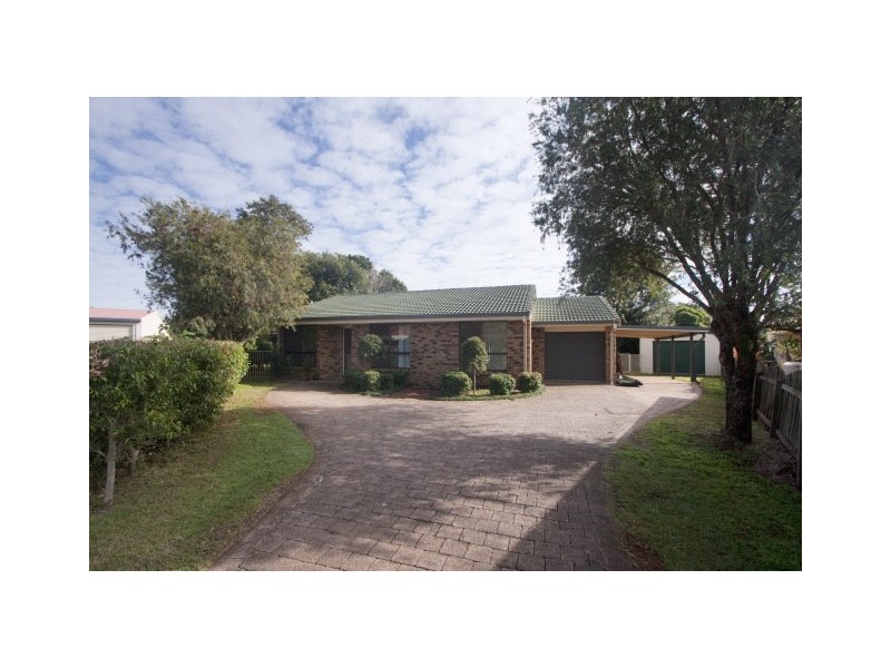 19 Robindale Drive, Wollongbar NSW 2477