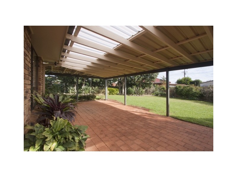 19 Robindale Drive, Wollongbar NSW 2477