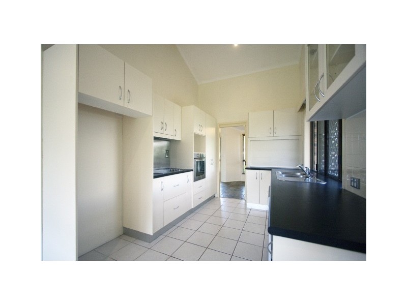 19 Robindale Drive, Wollongbar NSW 2477