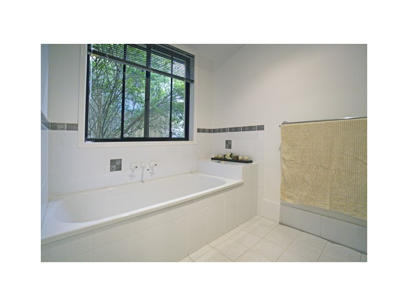 20 Hellyar Drive, Wollongbar NSW 2477