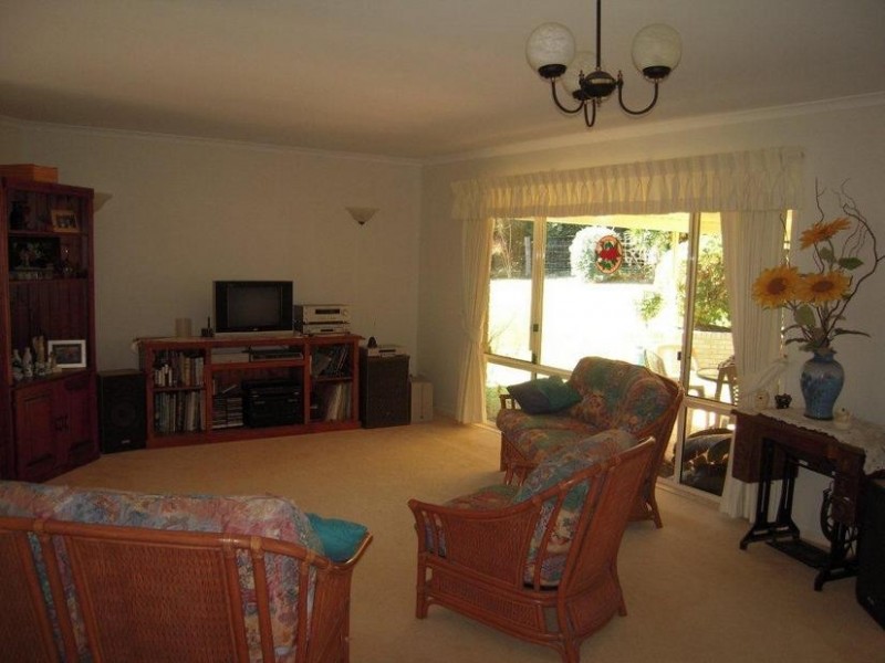 6 Banjo Place, Alstonville NSW 2477