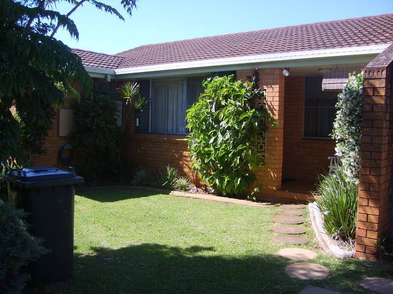 2/16 Suncrest Avenue, Alstonville NSW 2477