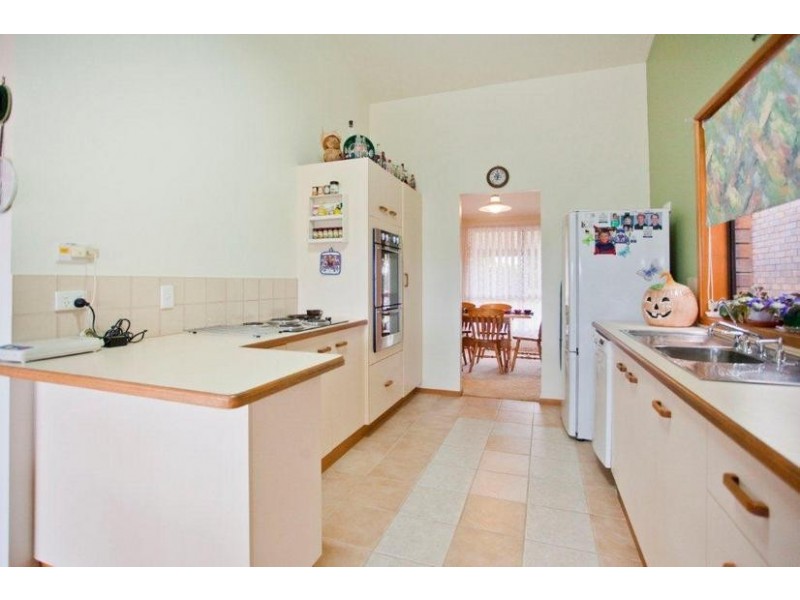 18 Suncrest Avenue, Alstonville NSW 2477