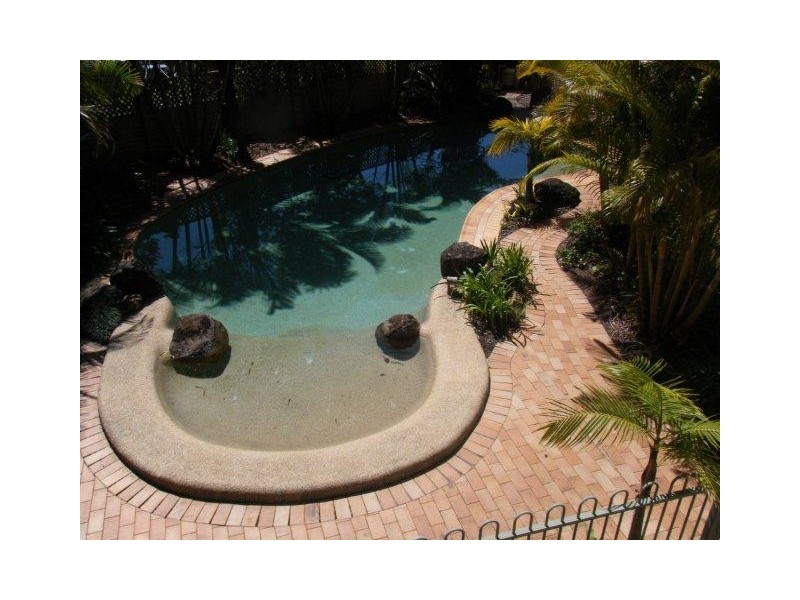 8 McConnell Drive, Richmond Hill NSW 2480