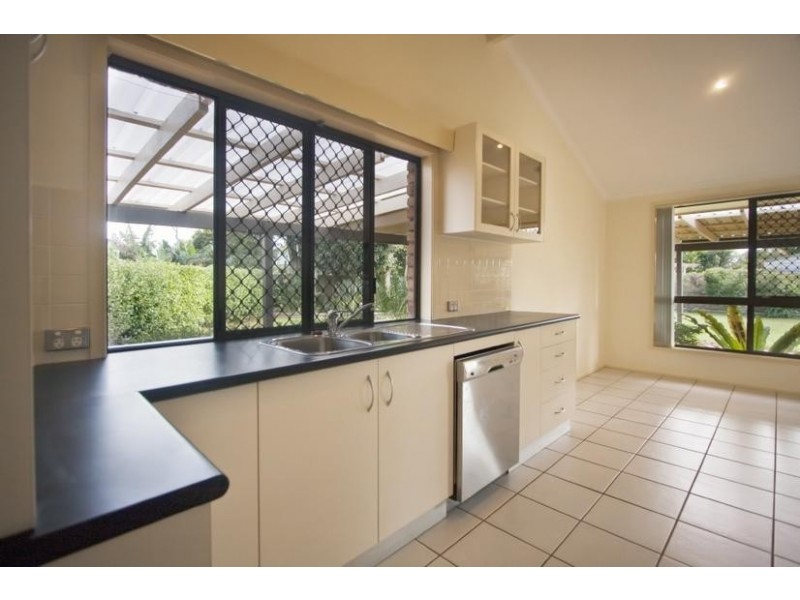 19 Robindale Drive, Wollongbar NSW 2477