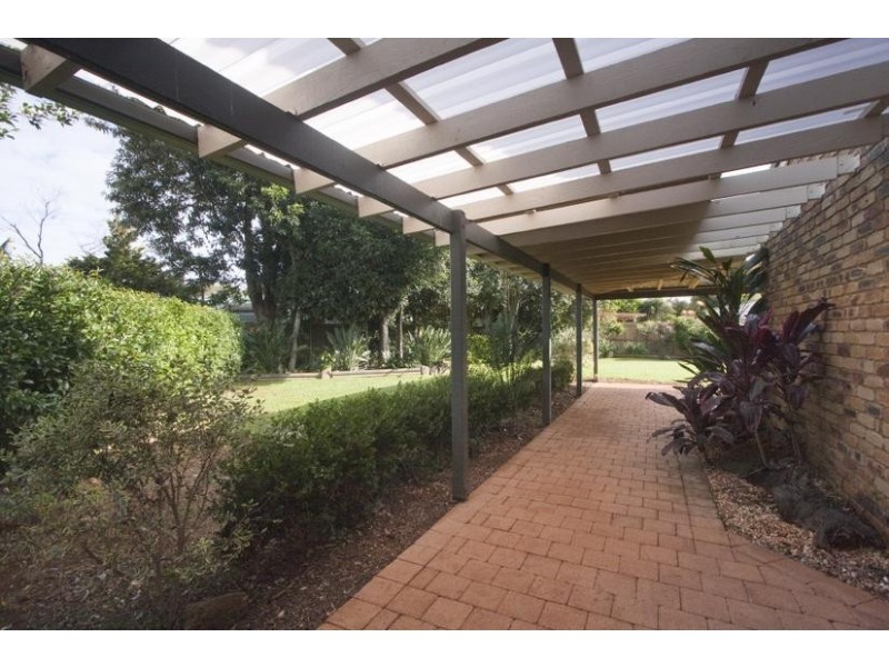 19 Robindale Drive, Wollongbar NSW 2477
