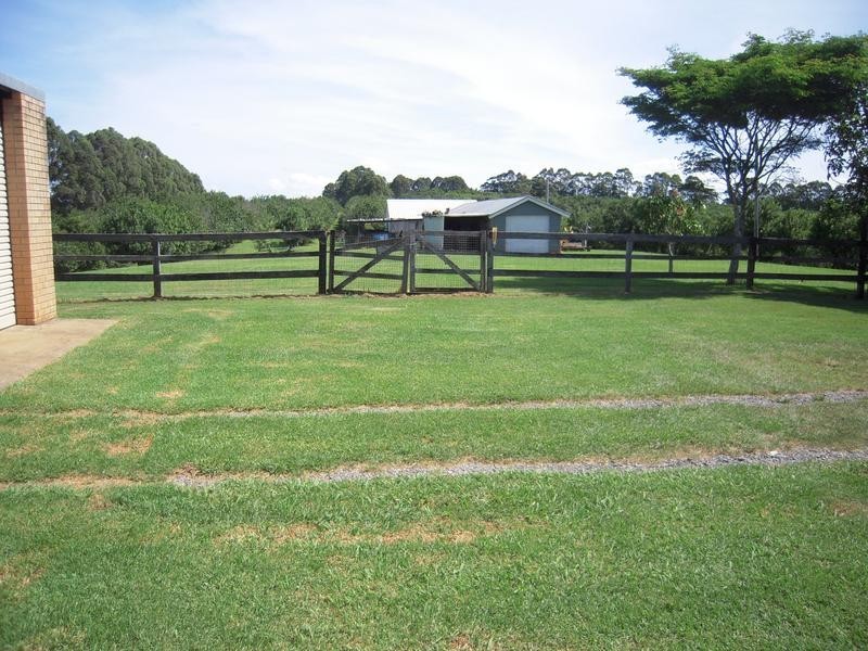 402 Cowlong Road, Mcleans Ridges NSW 2480