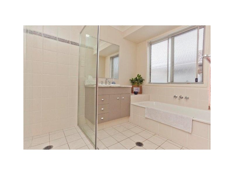 19 Hellyar Drive, Wollongbar NSW 2477