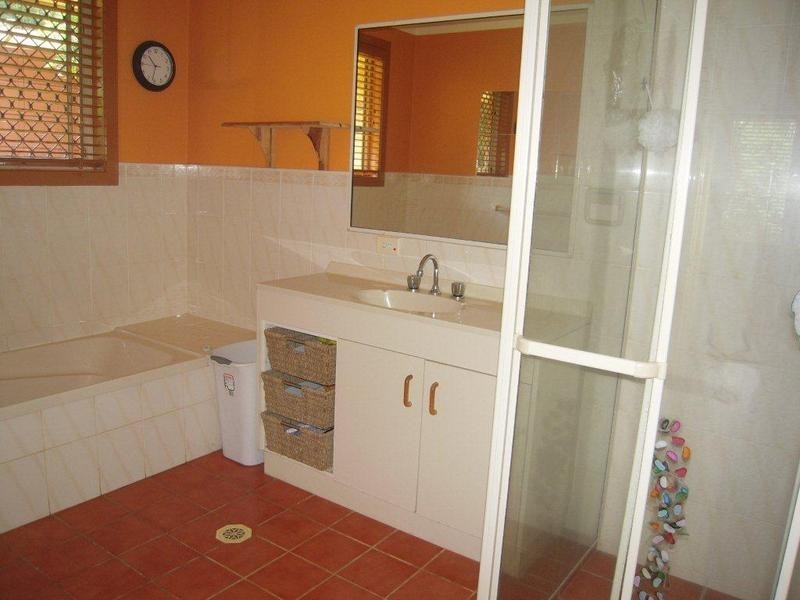 2/6 Elliott Avenue, Alstonville NSW 2477