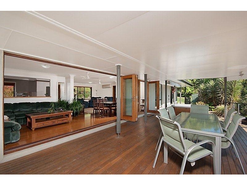 42 Whispering Valley Drive, Richmond Hill NSW 2480