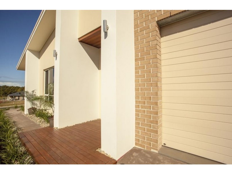 2/31 Plateau Drive, Wollongbar NSW 2477