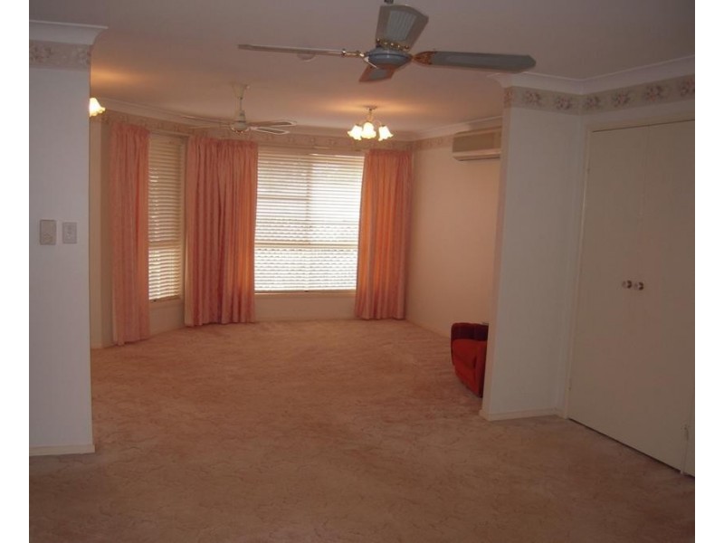 13/2 Norvell Grove, Alstonville NSW 2477