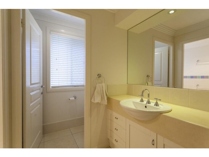 44 Hellyar Drive, Wollongbar NSW 2477