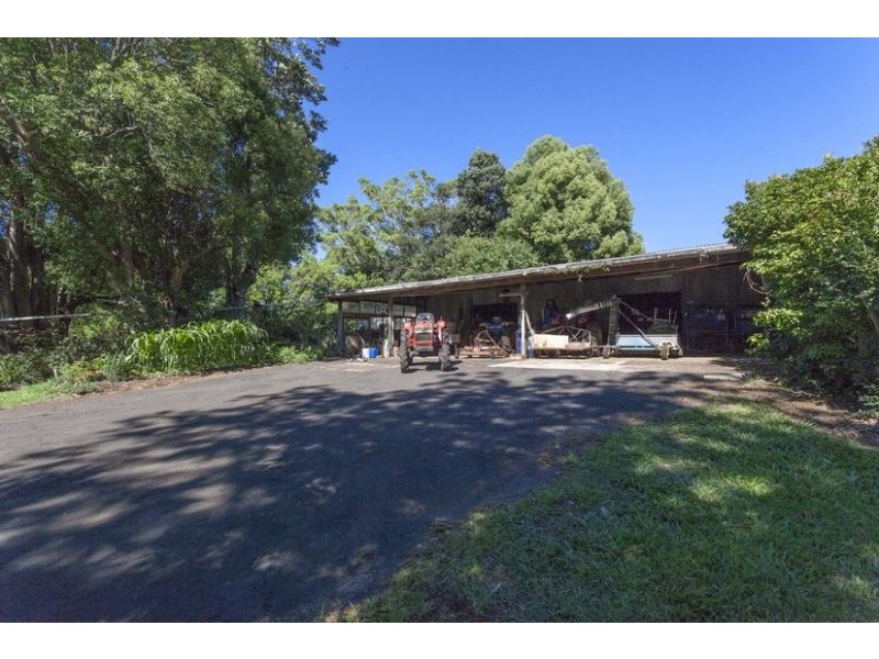 208 Fernleigh Rd, Fernleigh NSW 2479