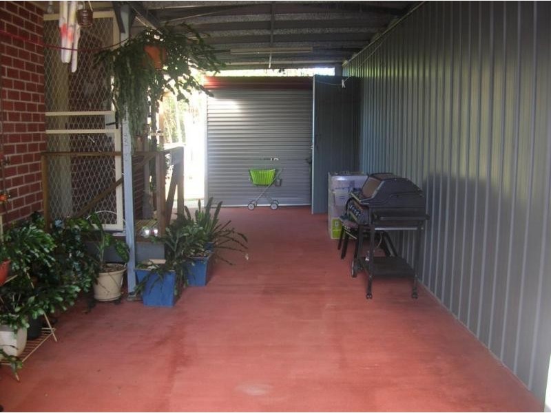 16 Davey Road, Uralba NSW 2477