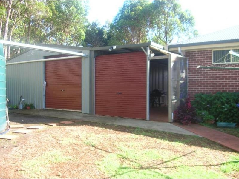 16 Davey Rd, Uralba NSW 2477