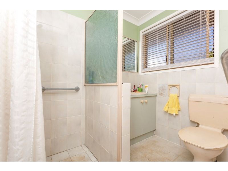 42 Granada Parade, Alstonville NSW 2477