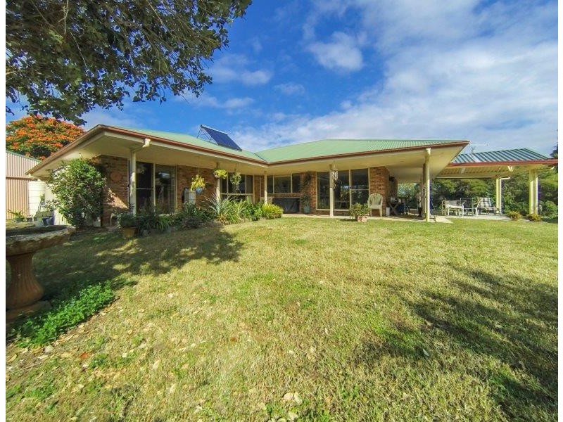 10 Carabeen Place, Mcleans Ridges NSW 2480