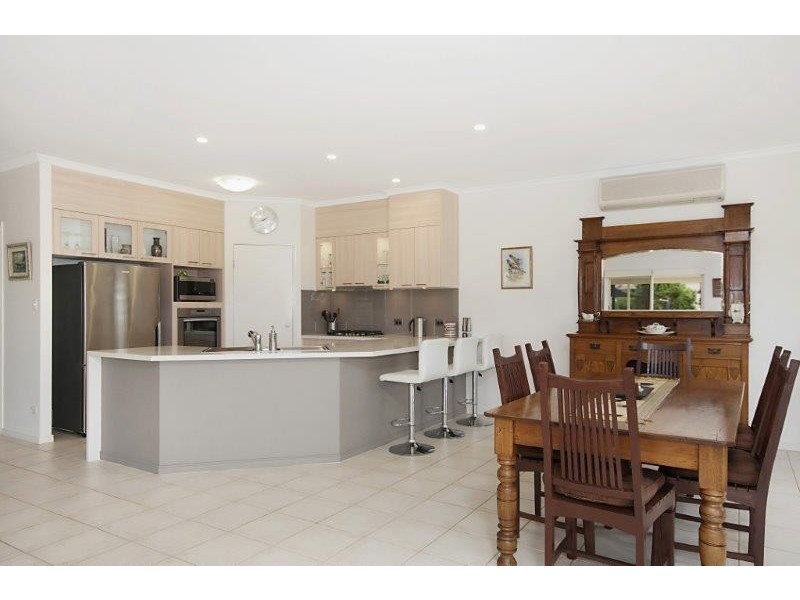 10 Livotto Drive, Richmond Hill NSW 2480