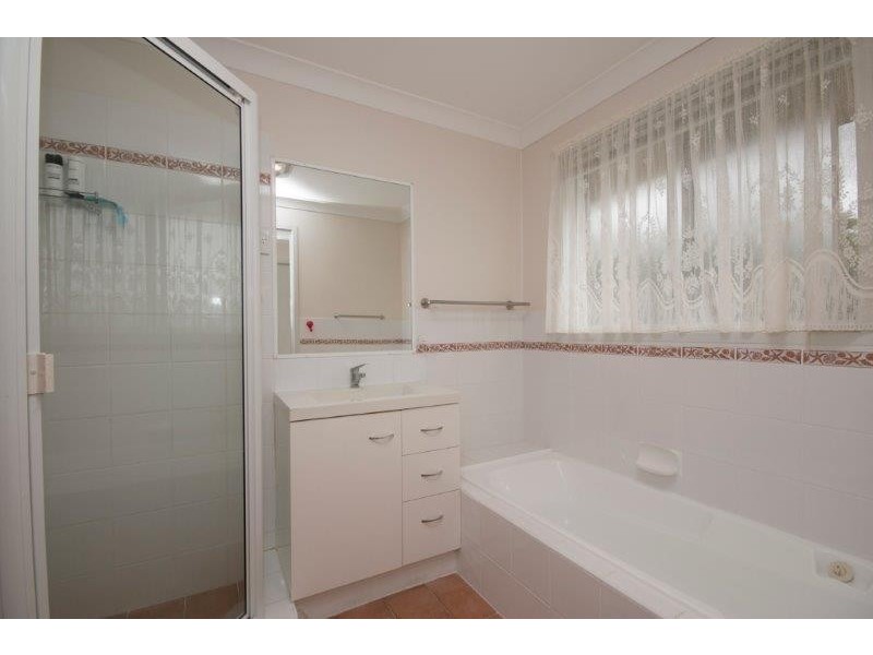 2/7 Smiths Lane, Wollongbar NSW 2477