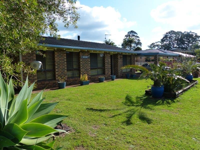 5 Midway Avenue, Wollongbar NSW 2477
