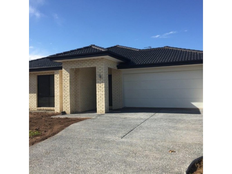 43 Plateau Drive, Wollongbar NSW 2477
