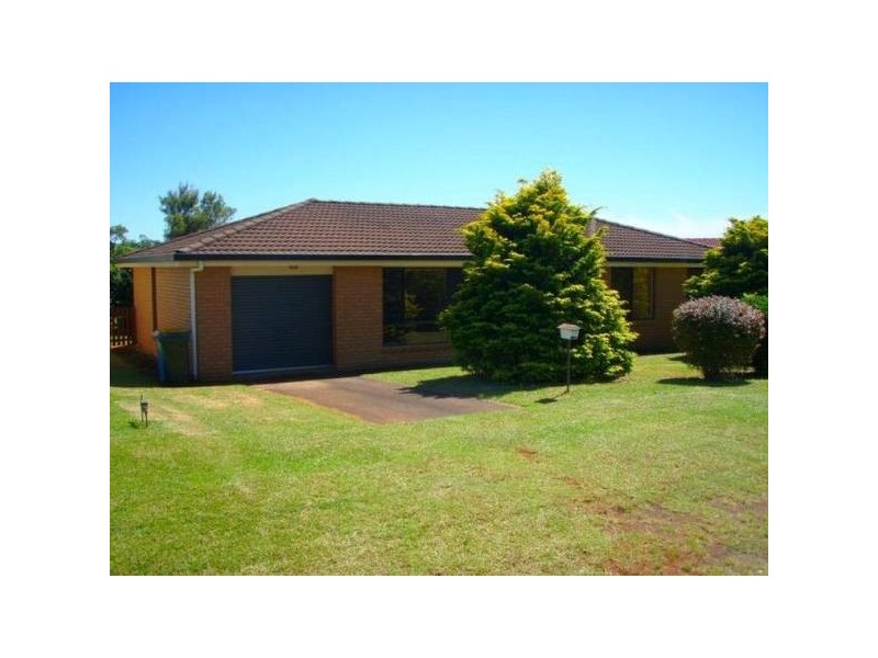 17 Suncrest Avenue, Alstonville NSW 2477