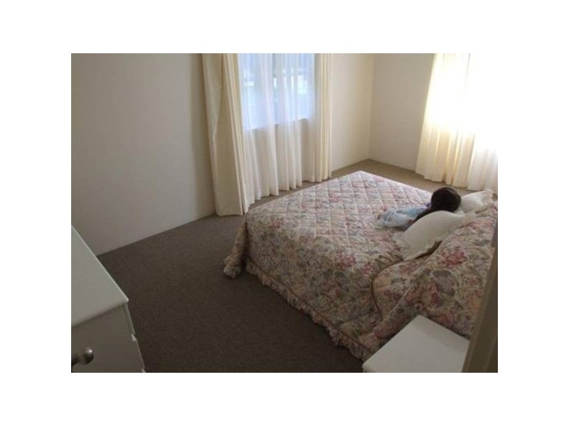 8 Campbell Avenue, Wollongbar NSW 2477