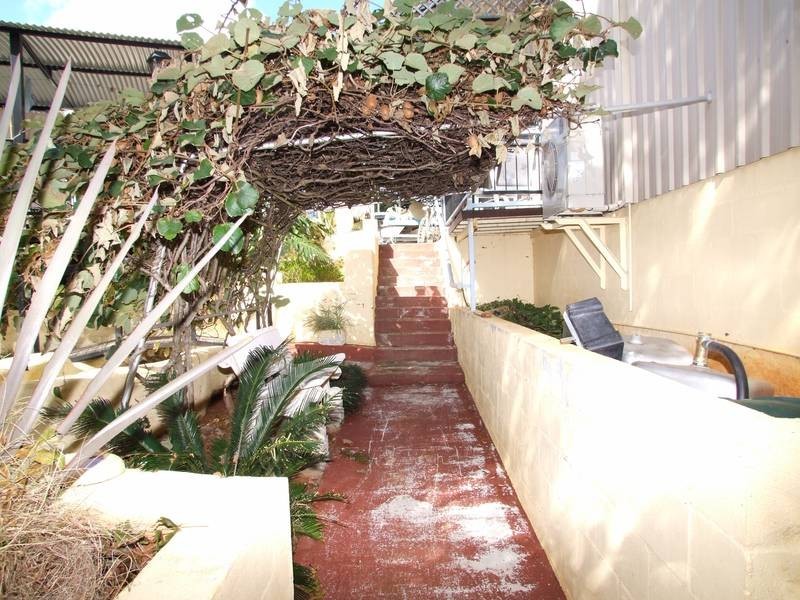 27 Ellis Road, Alstonville NSW 2477