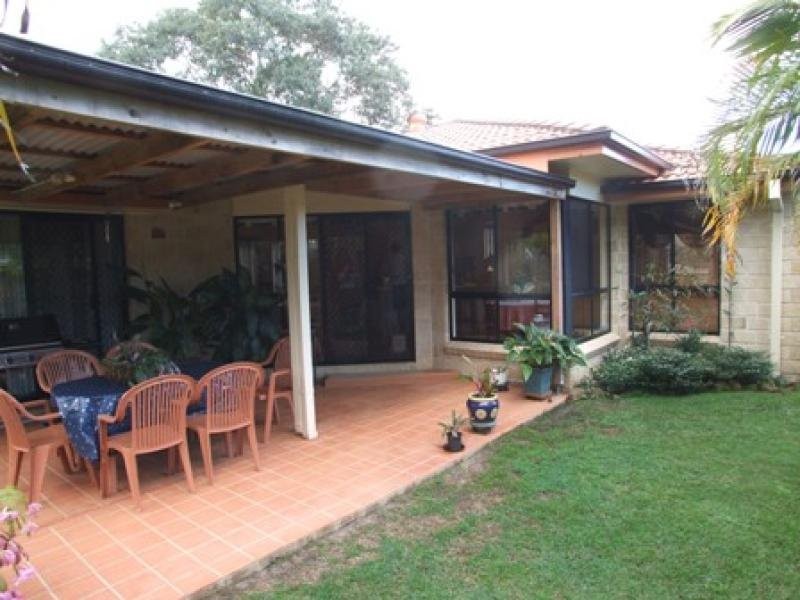 13 Queens Park Court, Wollongbar NSW 2477