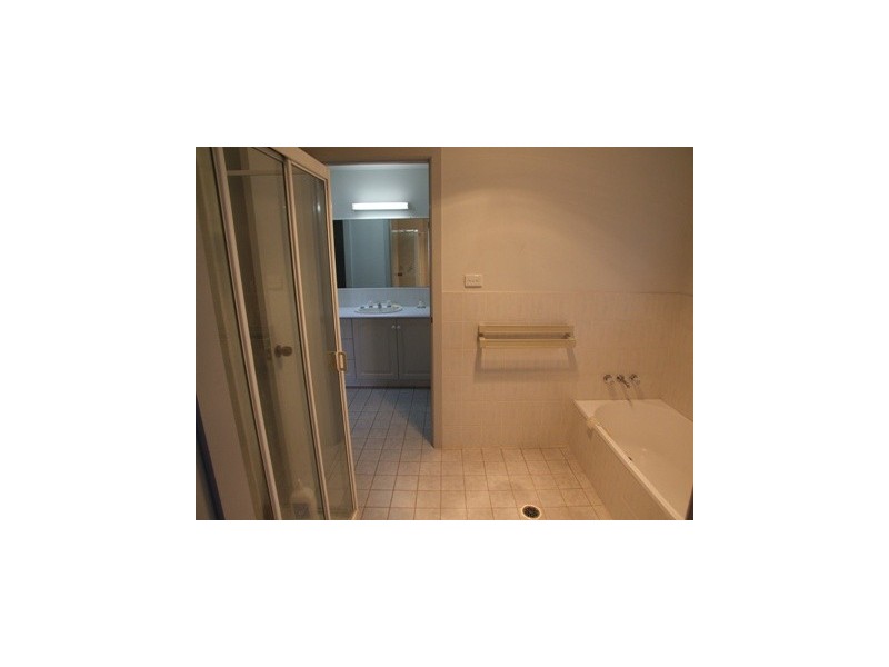 2/33-35 Commercial Road, Alstonville NSW 2477