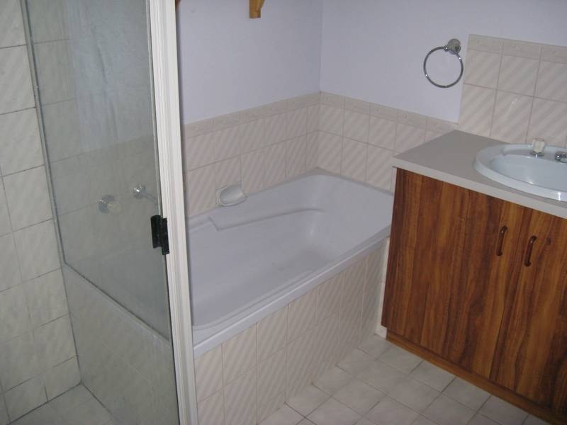 61 Tumbella Drive, Murray Bridge SA 5253