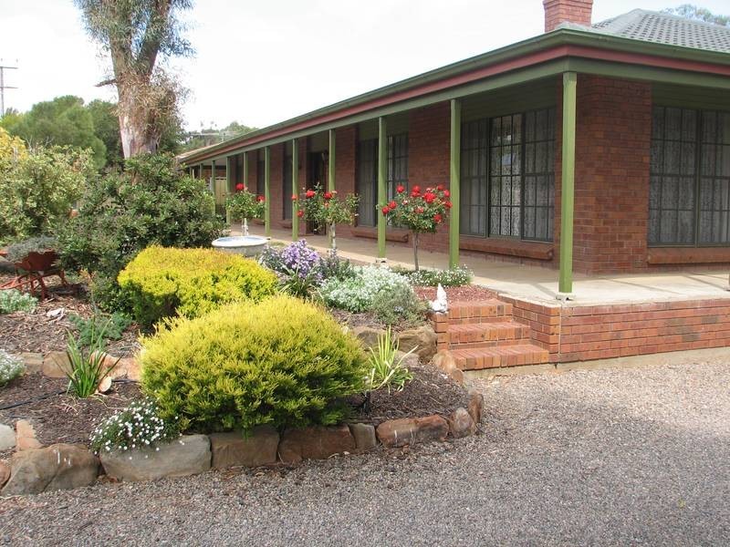 9 Tooma Drive, Murray Bridge SA 5253