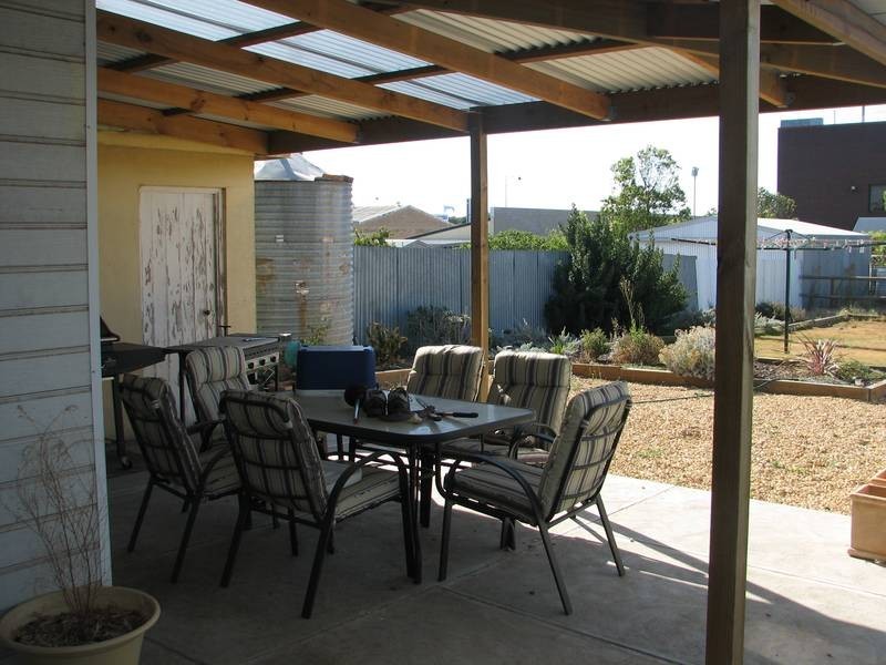 10 Clara Street, Murray Bridge SA 5253
