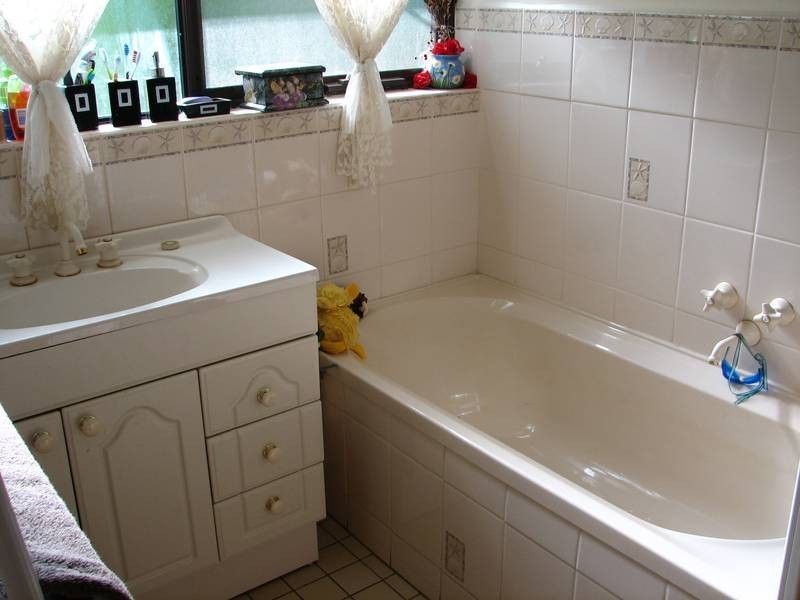 16 Zerna Avenue, Murray Bridge SA 5253